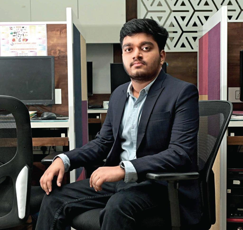 Advait-Thakur