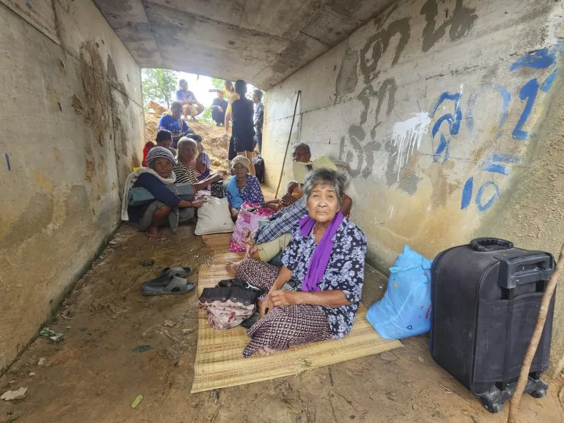 F-16 Jets Strike as Thailand, Cambodia Clash